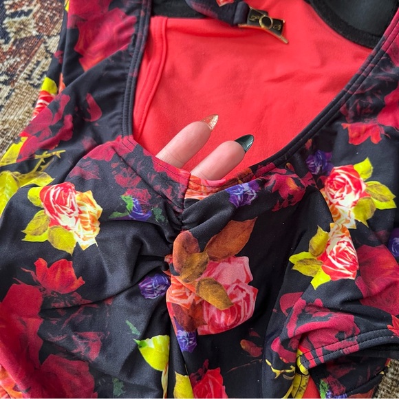 Ted baker 34 c/d floral swimsuit (read details) - Picture 8 of 8